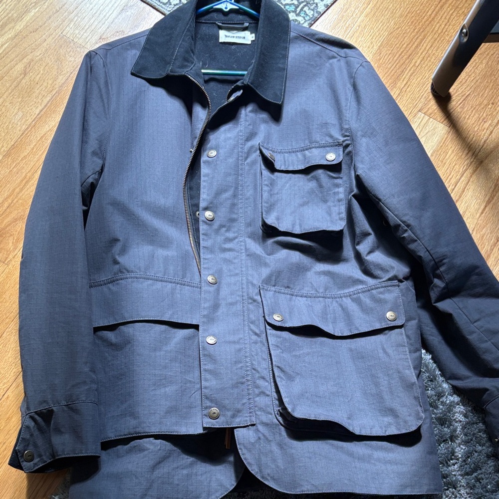 Men's B Taylor Stitch canvas coat.  Non smoker owner